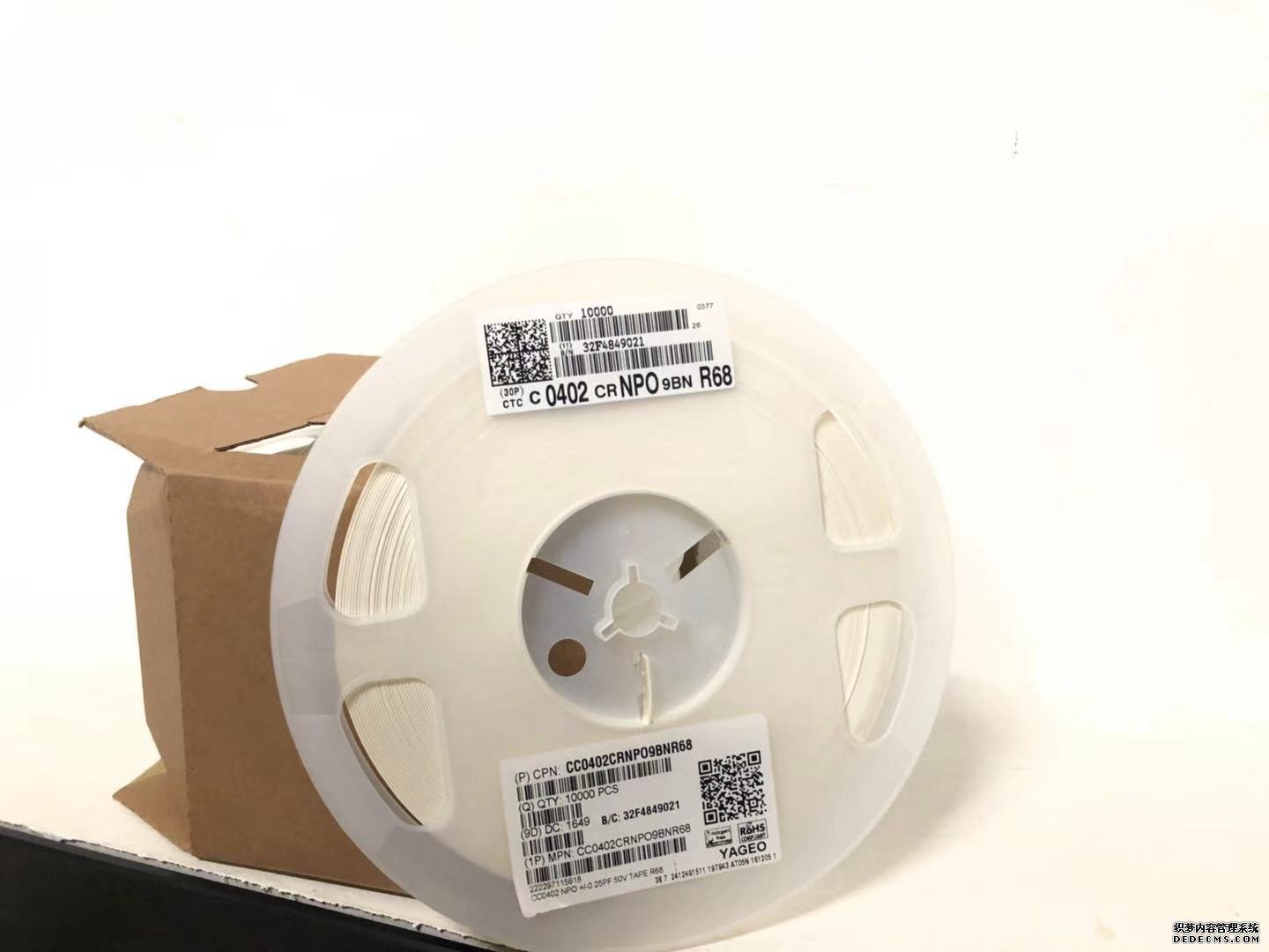 國(guó)巨貼片電容 國(guó)巨貼片電容